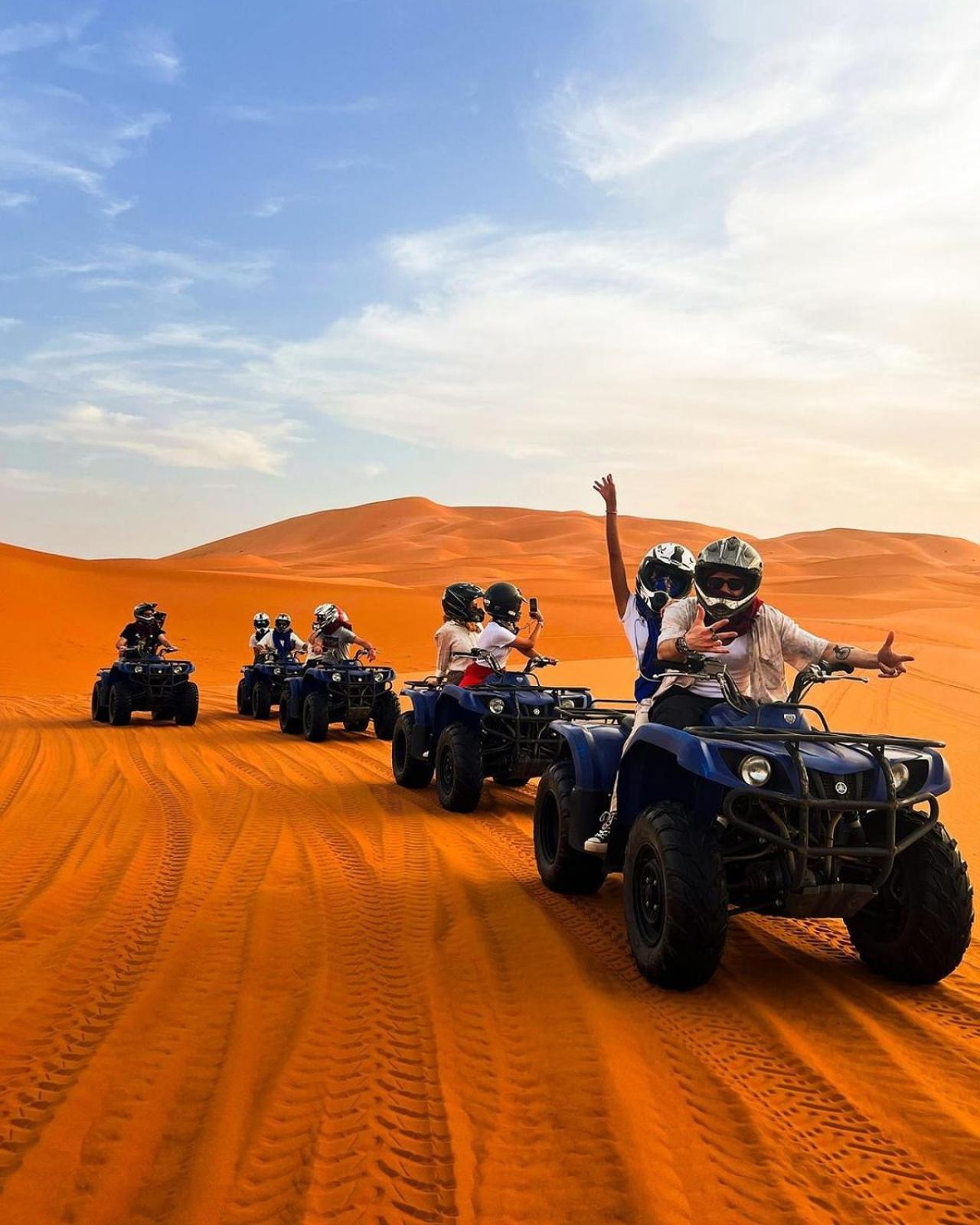 Merzouga Sahara Top Camp Екстер'єр фото